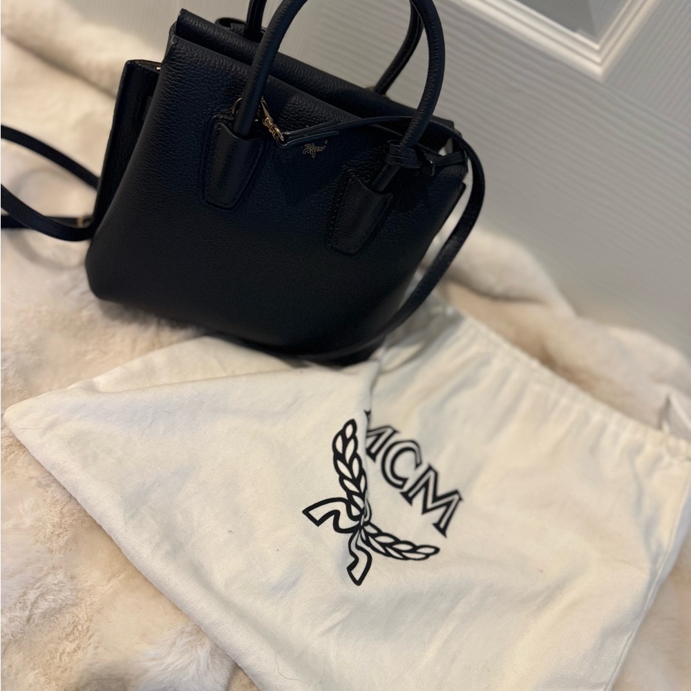 Authentic MCM Black Crossbody Bag - Picture 9 of 9